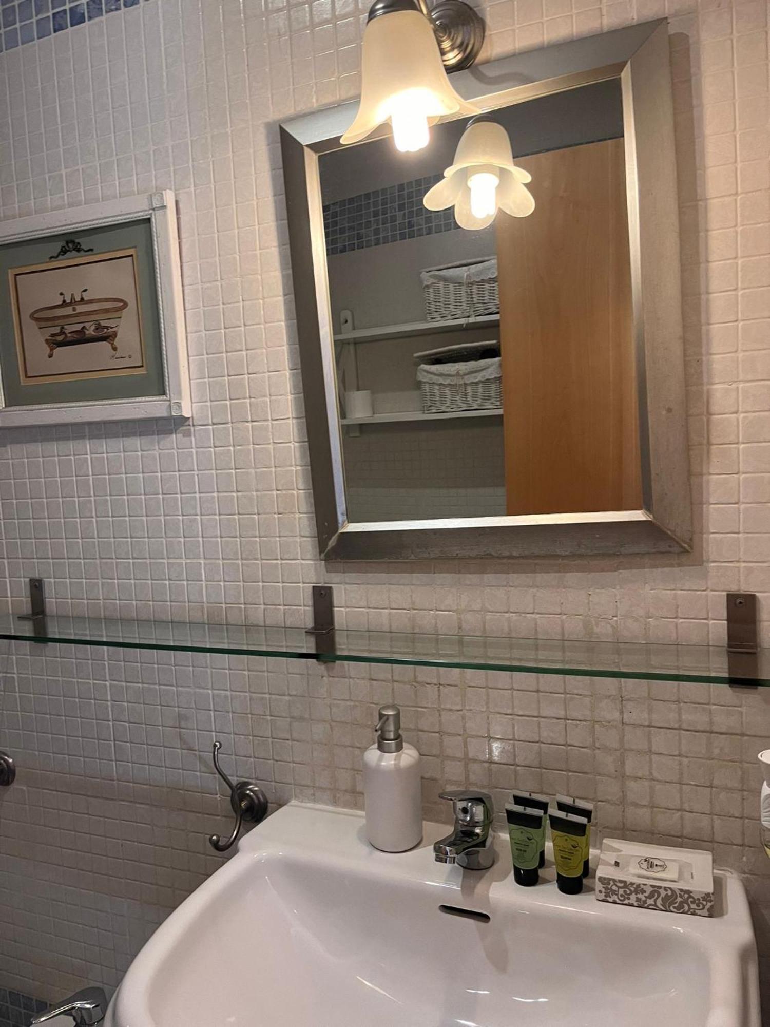 Apartamento Con Encanto Muy Centrico En Pilatos Sevilla Ideal Para Pareja Exterior foto